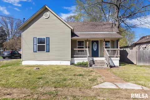 412 Prosperity St, Carterville, IL 62918