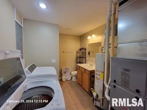 801 Bramlet St, Eldorado, IL 62930 photo 7