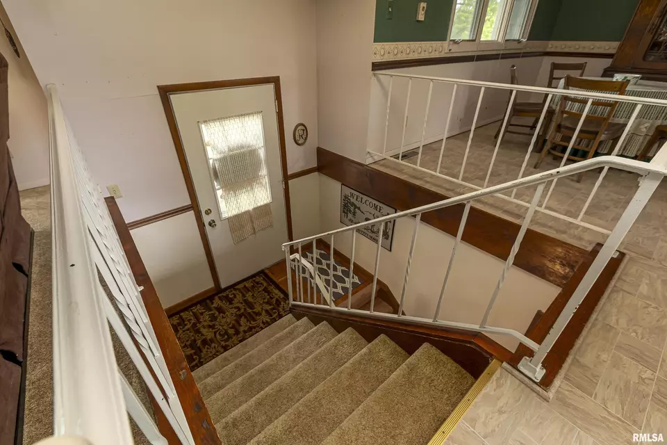  1268 St Vincent Ln, Marion, IL 62959 photo 9