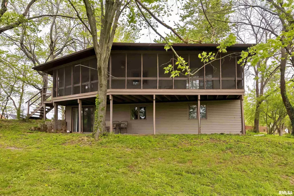  1268 St Vincent Ln, Marion, IL 62959 photo 4