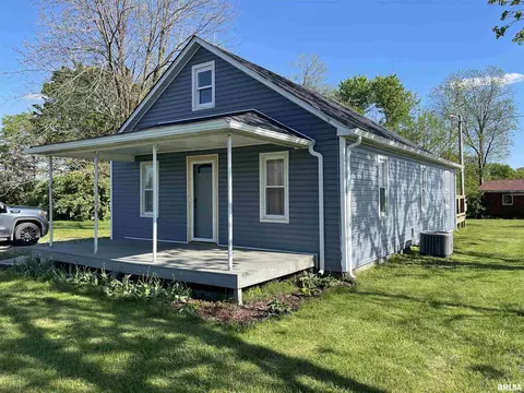 684 Fairman Rd, Sandoval, IL 62882 photo 1