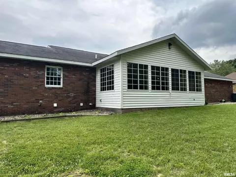 103 Mimosa Dr, Anna, IL 62906 photo 6