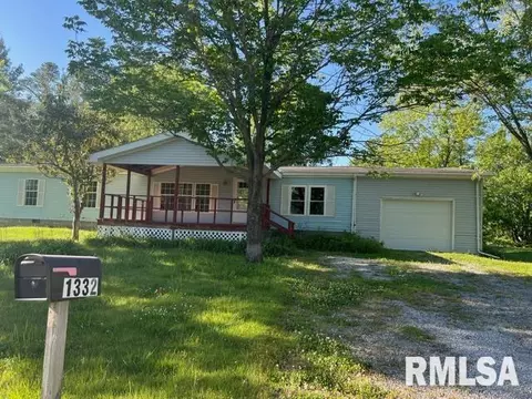 1332 Vercliff Dr, Carbondale, IL 62901