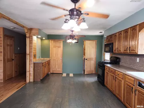 2105 N Illinois Highway 148, Scheller, IL 62883 photo 9