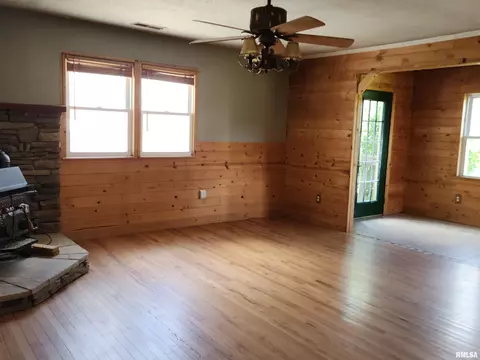 2105 N Illinois Highway 148, Scheller, IL 62883 photo 6