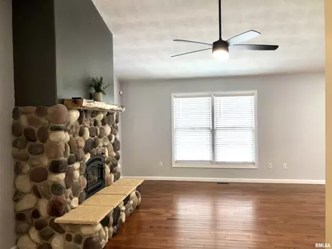 1804 E Spring Garden Rd, Marion, IL 62959 photo 12