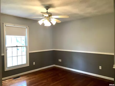 1804 E Spring Garden Rd, Marion, IL 62959 photo 18