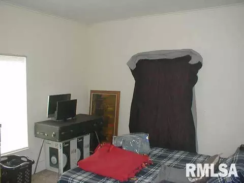 809 N Van Buren St, Marion, IL 62959 photo 21