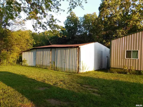 4026 Waggoner Rd, Iuka, IL 62881 photo 12