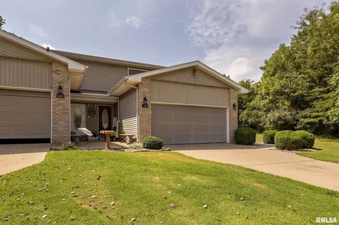 118 N Gordon Ln, Carbondale, IL 62901