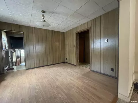 1935 Logan St, Murphysboro, IL 62966 photo 9