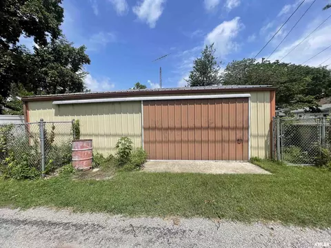 1935 Logan St, Murphysboro, IL 62966 photo 21