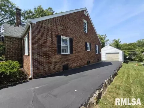 814 Pace Ave, Mount Vernon, IL 62864 photo 9