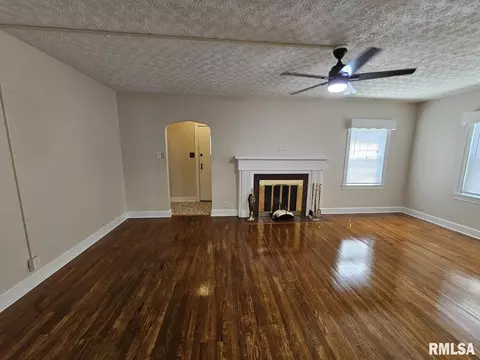 814 Pace Ave, Mount Vernon, IL 62864 photo 13