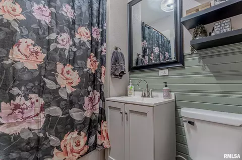 115 N Meyer Ave, Centralia, IL 62801 photo 16