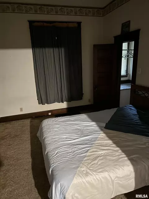 319 E 6th St, Centralia, IL 62801 photo 12