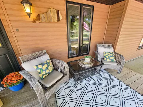 Exterior - 62 Hancock Dr, Flora, IL 62839 photo 21 of 25