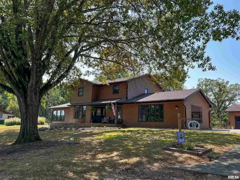 Exterior - 62 Hancock Dr, Flora, IL 62839 photo 17 of 25