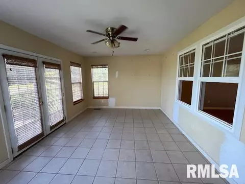 152 Dunivan Rd, Murphysboro, IL 62966 photo 10