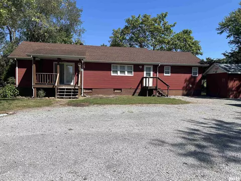 885 Liberty Rd, Harrisburg, IL 62946