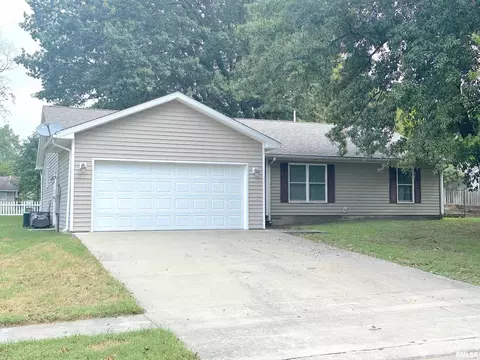 2106 Meadow Ln, Carbondale, IL 62901