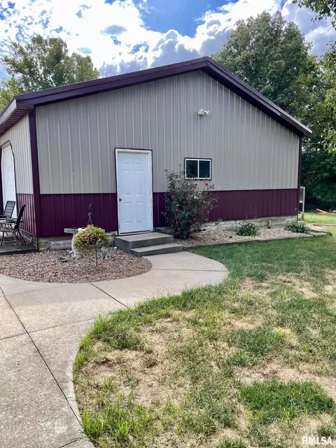 191 White Rd, Eldorado, IL 62930 photo 9