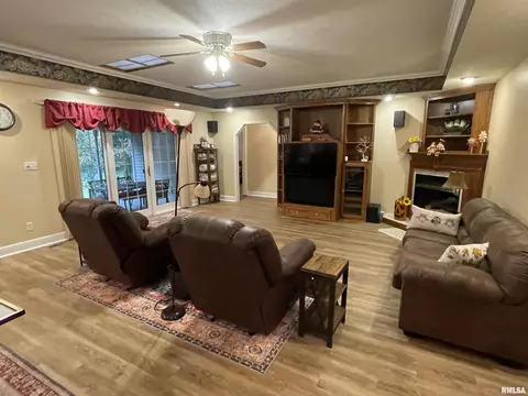 1702 Reveille Dr, Marion, IL 62959 photo 15