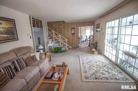 1029 E Calumet St, Centralia, IL 62801 photo 16