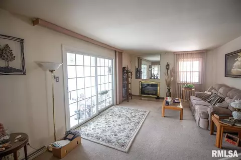 1029 E Calumet St, Centralia, IL 62801 photo 14