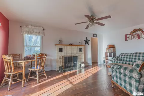 3058 Old 51 Rd, Sandoval, IL 62882 photo 17