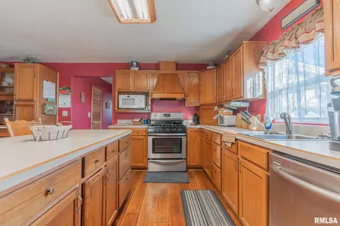 3058 Old 51 Rd, Sandoval, IL 62882 photo 12