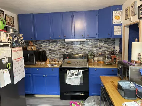 605 Oak St, Carmi, IL 62821 photo 8