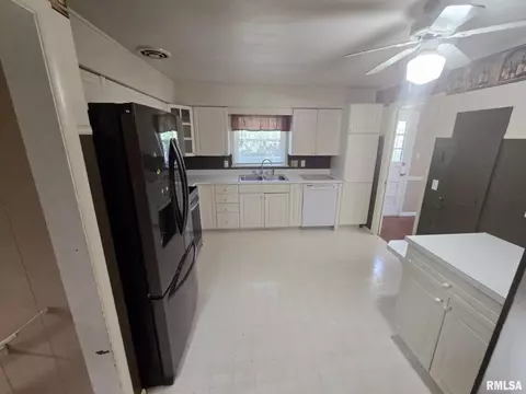 1500 Pace Ave, Mount Vernon, IL 62864 photo 14