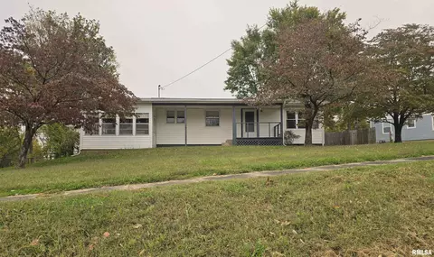 160 Main St, Alto Pass, IL 62905