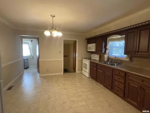 200 N 12th St, Herrin, IL 62948 photo 14