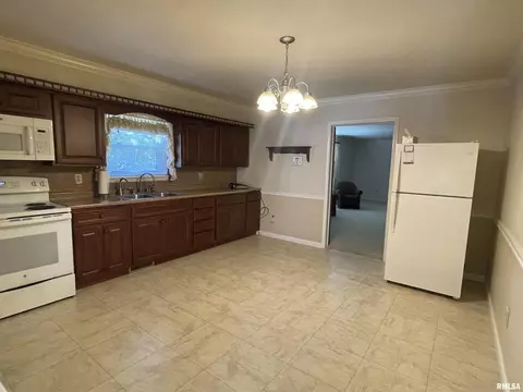200 N 12th St, Herrin, IL 62948 photo 17
