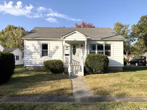 1400 W Maplewood St, Marion, IL 62959