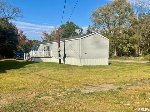 501 Grant Ave, Dowell, IL 62927 photo 5