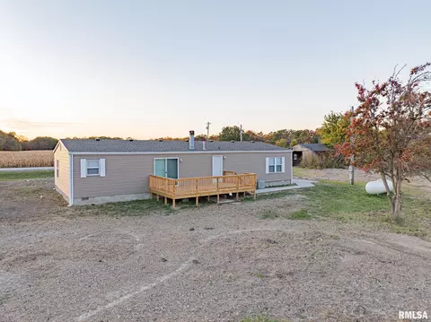 5342 Omega Rd, Iuka, IL 62849 photo 4