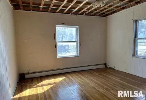 307 Morgan St, Anna, IL 62906 photo 15