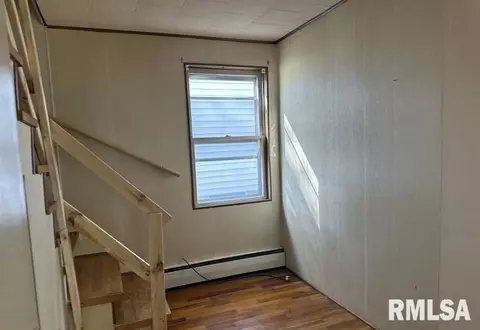 307 Morgan St, Anna, IL 62906 photo 17