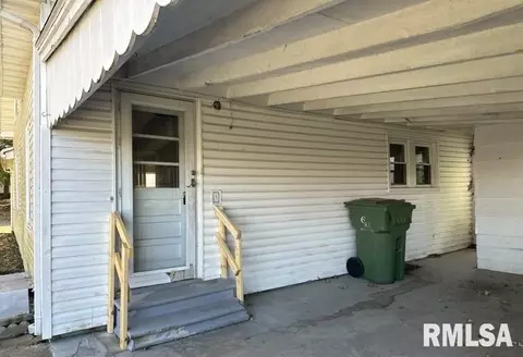 307 Morgan St, Anna, IL 62906 photo 6