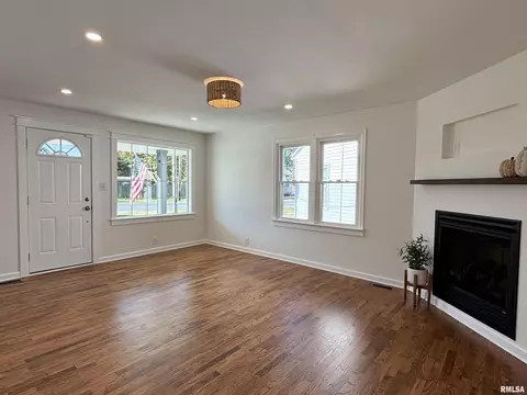 413 E 12th St, Metropolis, IL 62960 photo 5