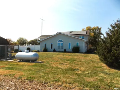 210 N Cherry St, Hoffman, IL 62250 photo 51