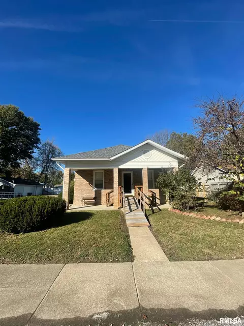 409 Mcfall St, Benton, IL 62812 photo 33