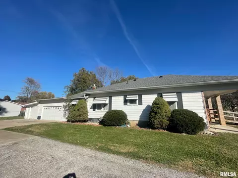 409 Mcfall St, Benton, IL 62812 photo 29