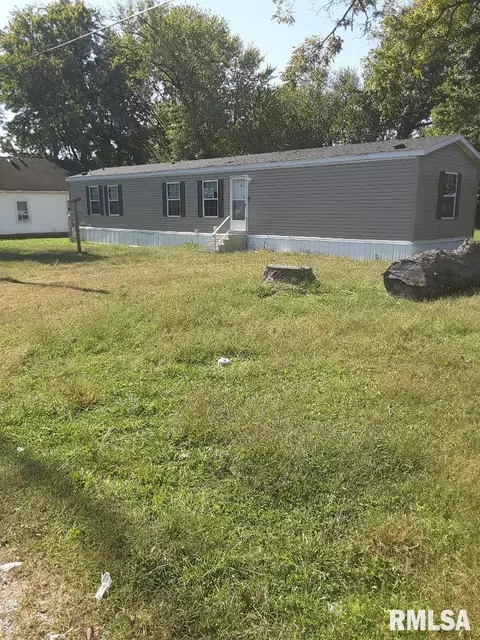 115 N Lincoln St, Royalton, IL 62983