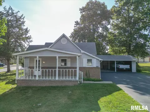 1400 N Bentley St, Marion, IL 62959