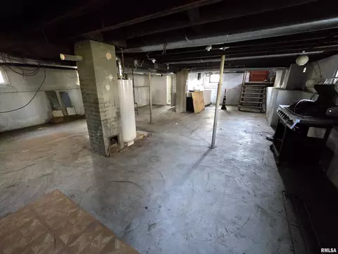 865 E Broadway St, Centralia, IL 62801 photo 24