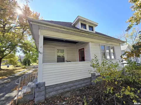 865 E Broadway St, Centralia, IL 62801 photo 3